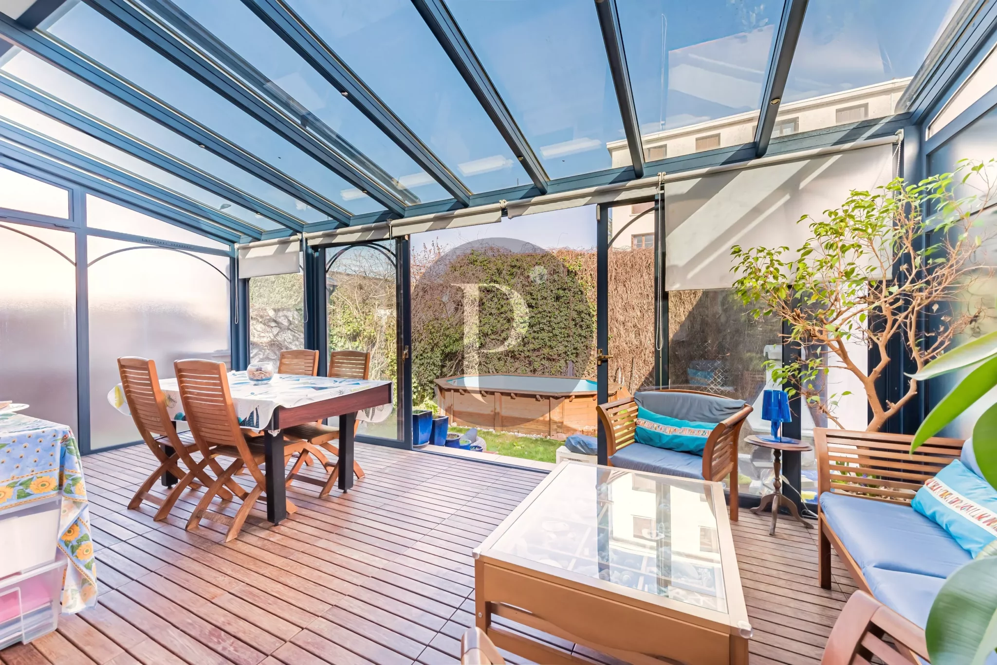 vente-maison de village-5-pieces-lhay-les-roses-86657482